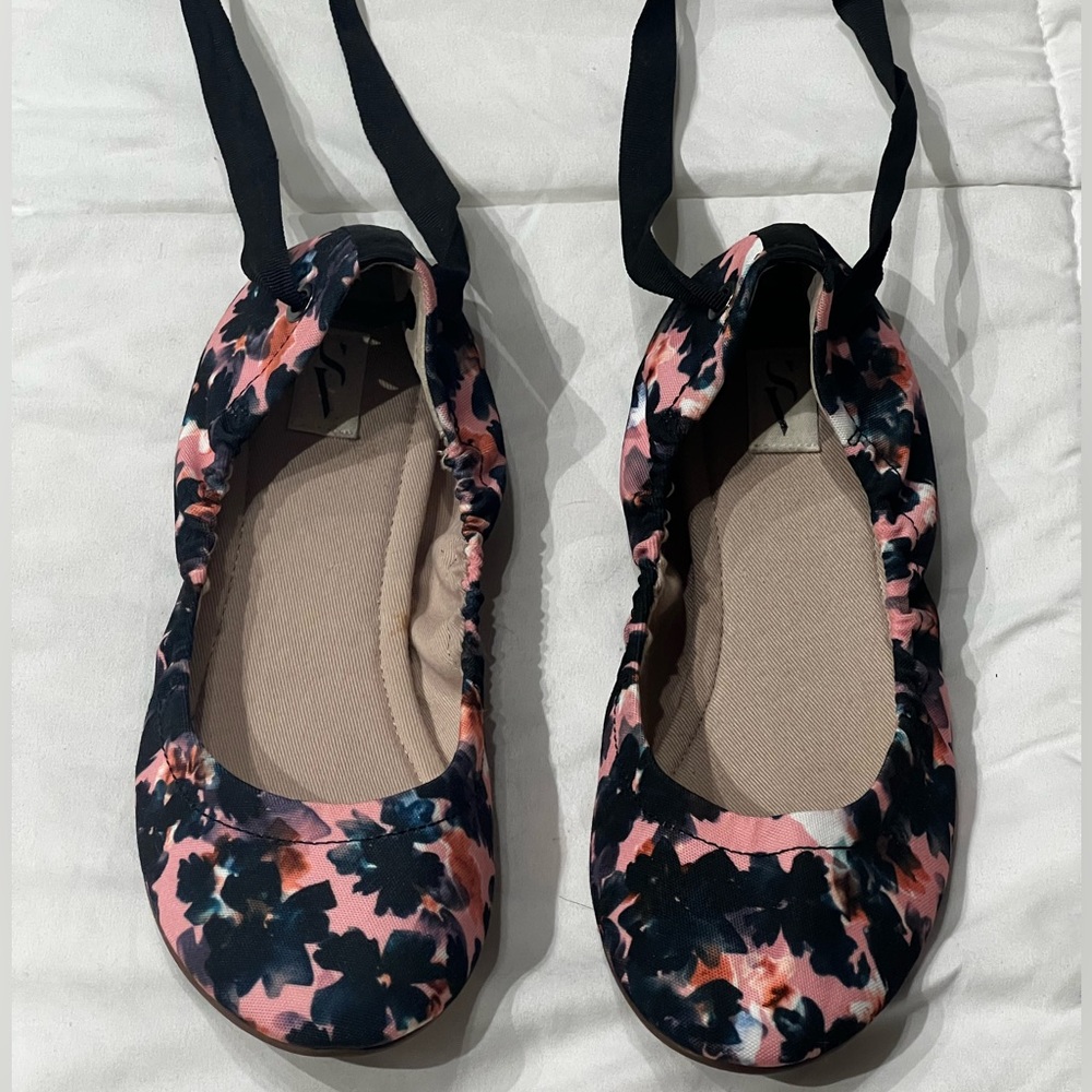 Simply Vera Vera Wang shoes, ballet flats 7.5, excellent condition